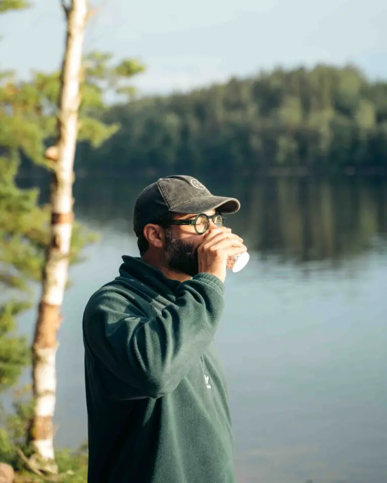 Coffee by the water